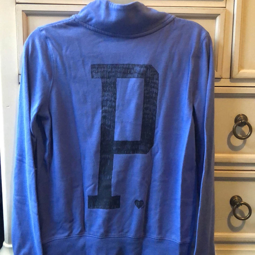Victoria Secret half zip size: S - Picture 2 of 2